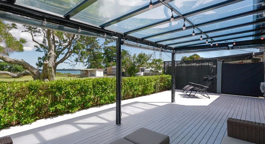  at 2 Aurea Avenue, Pakuranga, Manukau City, Auckland