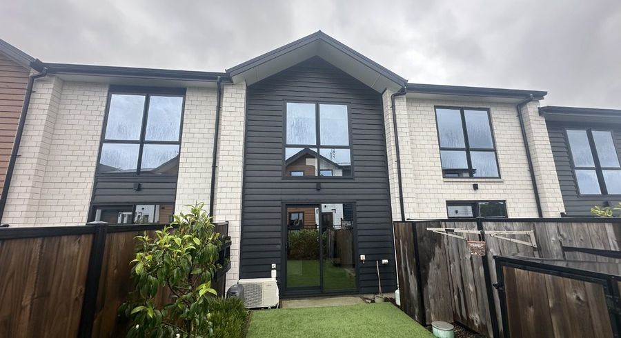  at 7/170 Don Buck Road, Massey, Waitakere City, Auckland