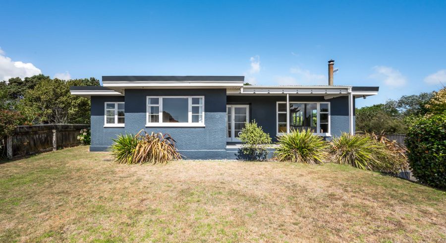  at 118 Raumati Road, Raumati Beach, Kapiti Coast, Wellington