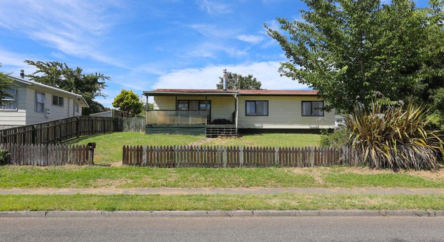  at 20 Sequoia Crescent, Owhata, Rotorua