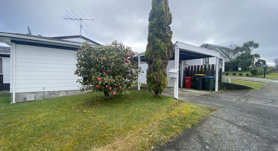  at 112 Leeward Drive, Whitby, Porirua, Wellington