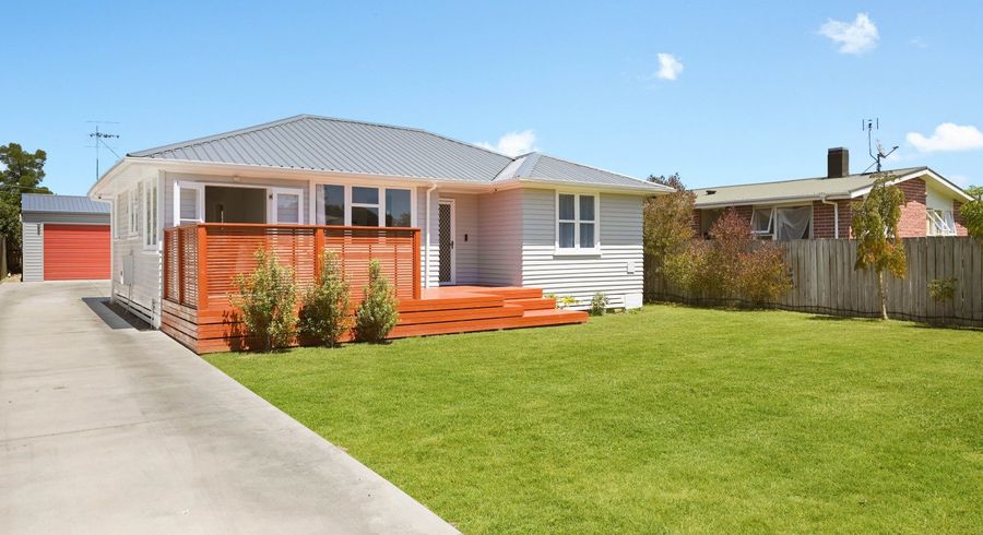  at 8 Aspiring Crescent, Chartwell, Hamilton, Waikato