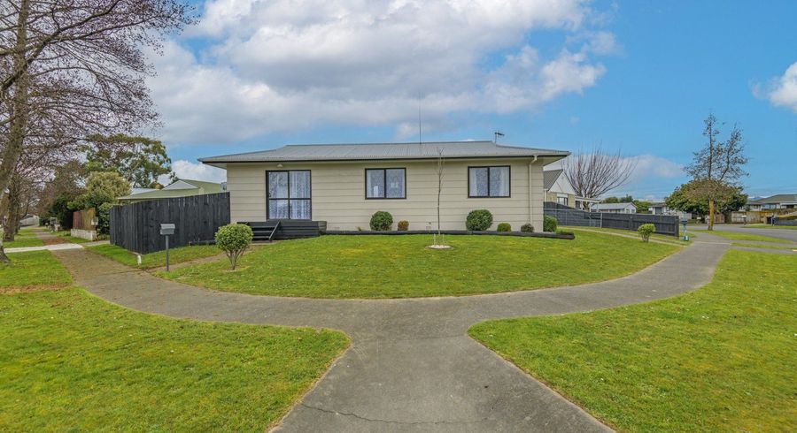  at 19 Gladys Place, Kelvin Grove, Palmerston North, Manawatu / Whanganui