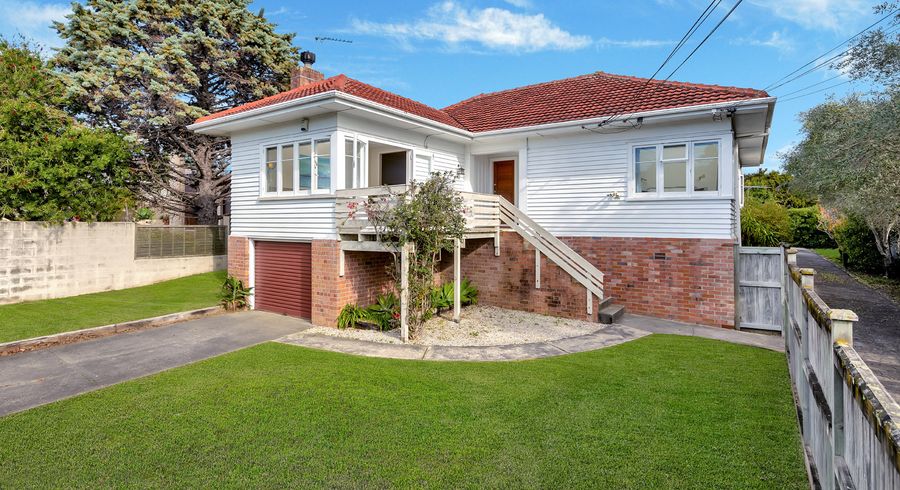  at 29 Dudley Road, Mission Bay, Auckland