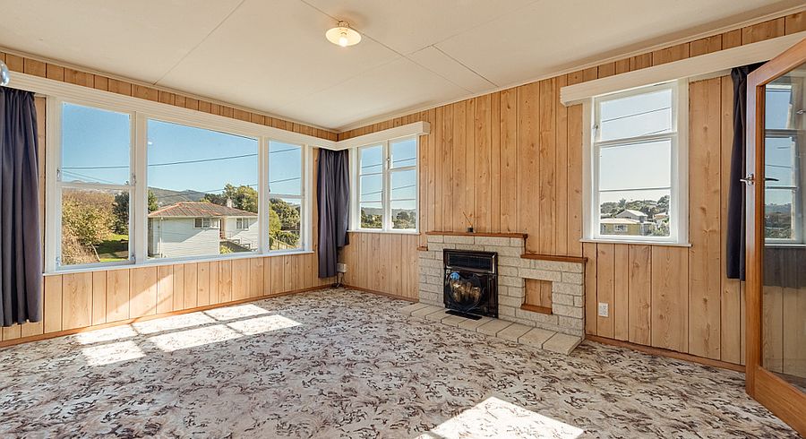  at 5 Berkshire Grove, Cannons Creek, Porirua