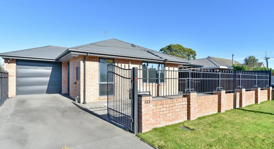  at 1/123 Sawyers Arms Road, Northcote, Christchurch City, Canterbury