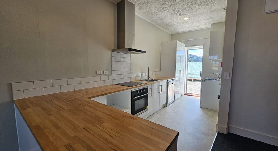  at Flat 1/259 Jackson Street, Petone, Lower Hutt, Wellington