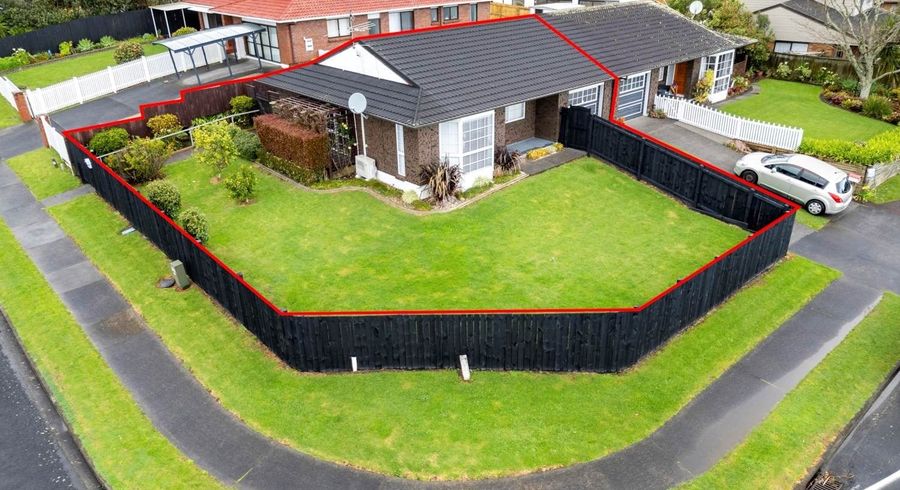  at 98 Dalwhinnie Parade, Highland Park, Auckland