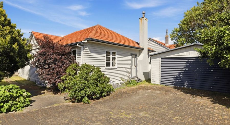  at 1 Howell Place, Tauranga South, Tauranga, Bay Of Plenty