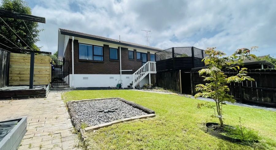  at 1 John Webster Place, Glen Eden, Waitakere City, Auckland