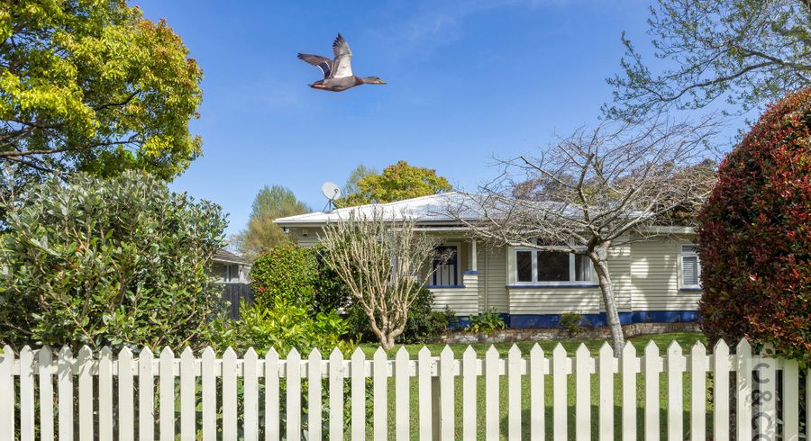 at 6 Albert Street, Riverhead, Riverhead