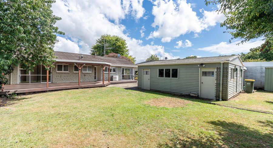  at 37 Alison Street, Hamilton Lake, Hamilton