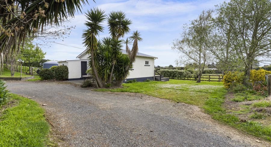  at 18 Brian Wood Lane, Karaka, Papakura