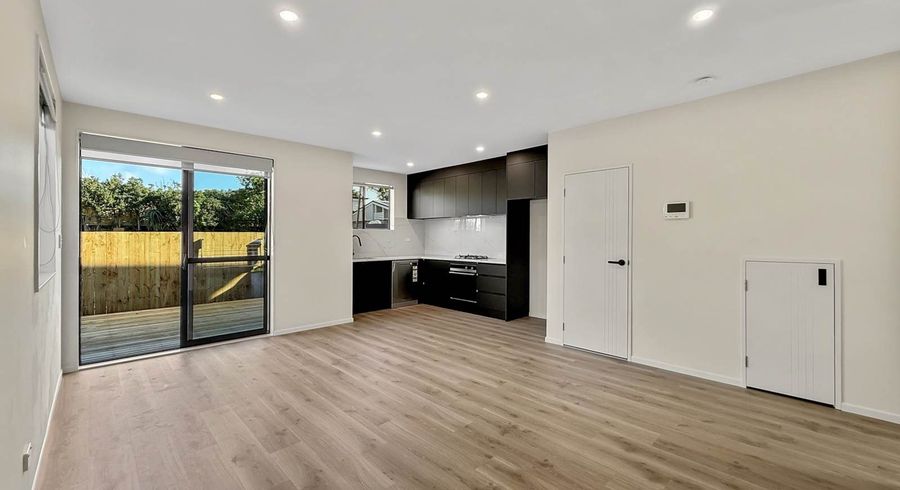 at 31 Parr Road South, Point Chevalier, Auckland City, Auckland