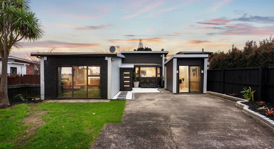  at 1/23 Roys Road, Weymouth, Manukau City, Auckland