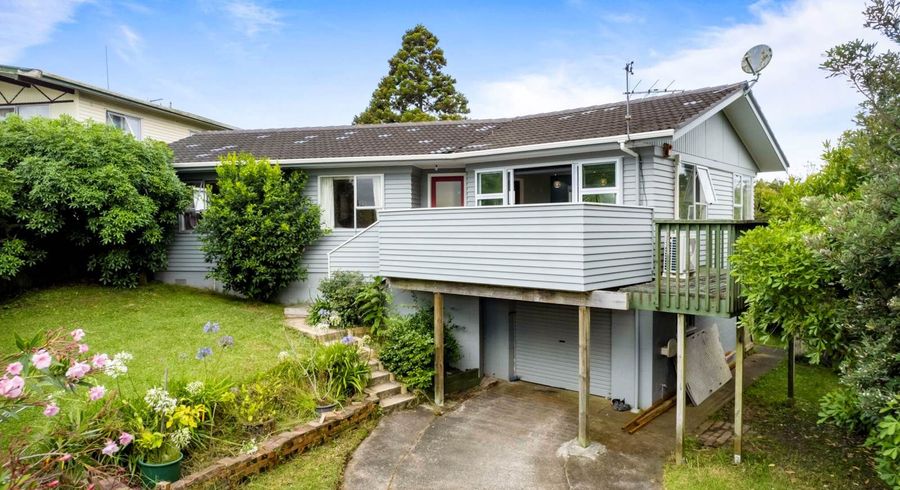  at 20 Redwood Drive, Massey, Auckland