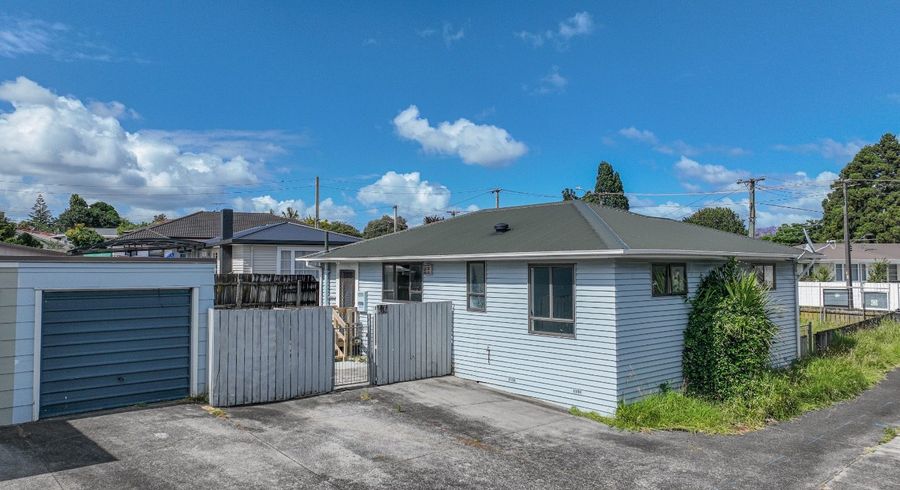  at 15 Ranum Road, Papatoetoe, Manukau City, Auckland