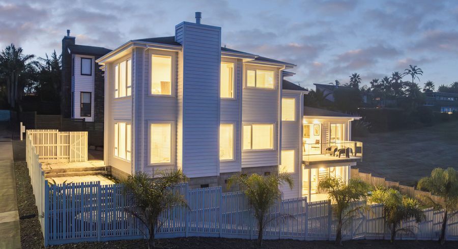  at 8 Richard Hill Close, Albany, North Shore City, Auckland