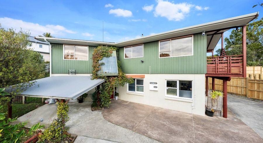  at 2/36 Sylvan Crescent, Te Atatu South, Waitakere City, Auckland