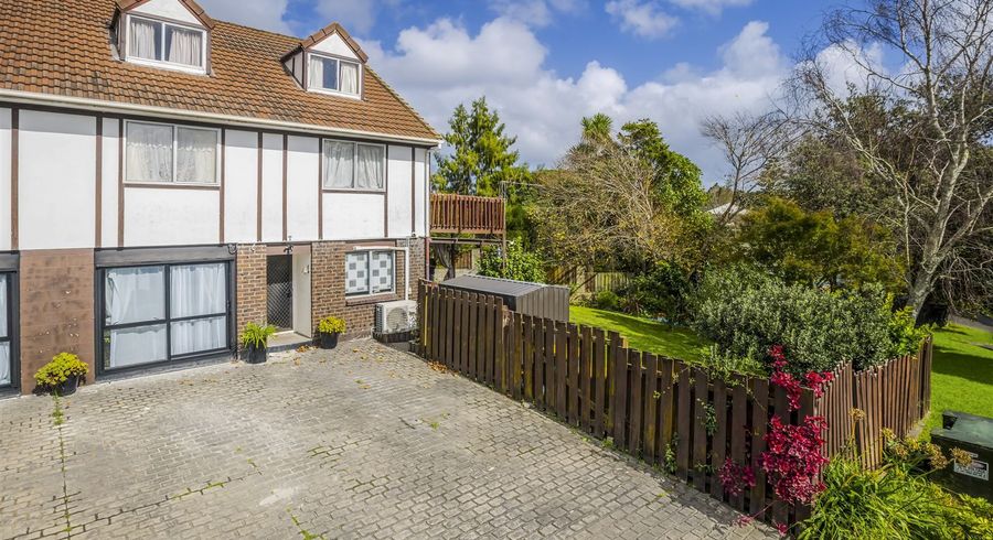  at 3/49 Seabrook Avenue, New Lynn, Auckland