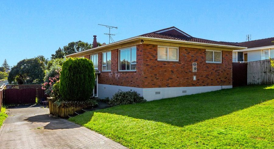  at 18 Jade Avenue, Pakuranga Heights, Manukau City, Auckland