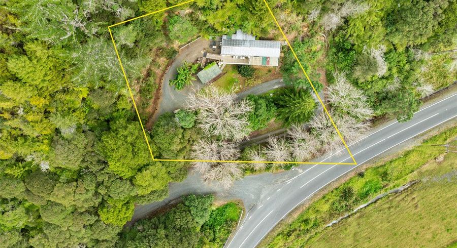  at 2 CLEMO ROAD, GLENBERVIE, KIRIPAKA