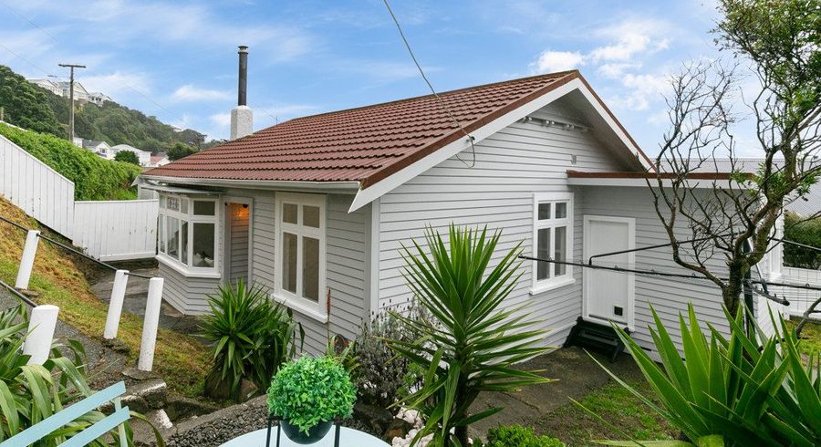  at 47 Queens Drive, Lyall Bay, Wellington
