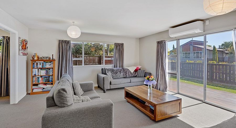  at 2/50 Cheyenne Street, Sockburn, Christchurch
