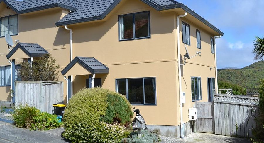  at 78 Woodhouse Avenue, Karori, Wellington