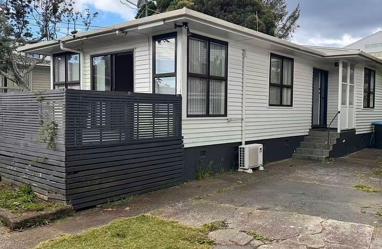  at 4 Fitzgerald Road, Mount Wellington, Auckland City, Auckland