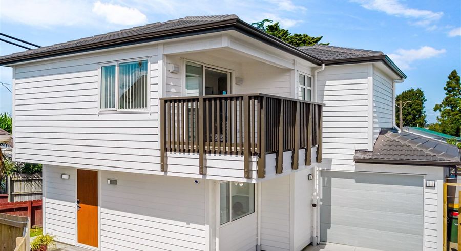 at 96B Sturges Road, Henderson, Auckland