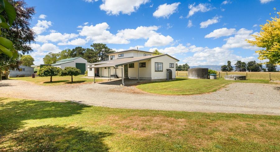  at 17 Coulters Line, Kiwitea, Feilding