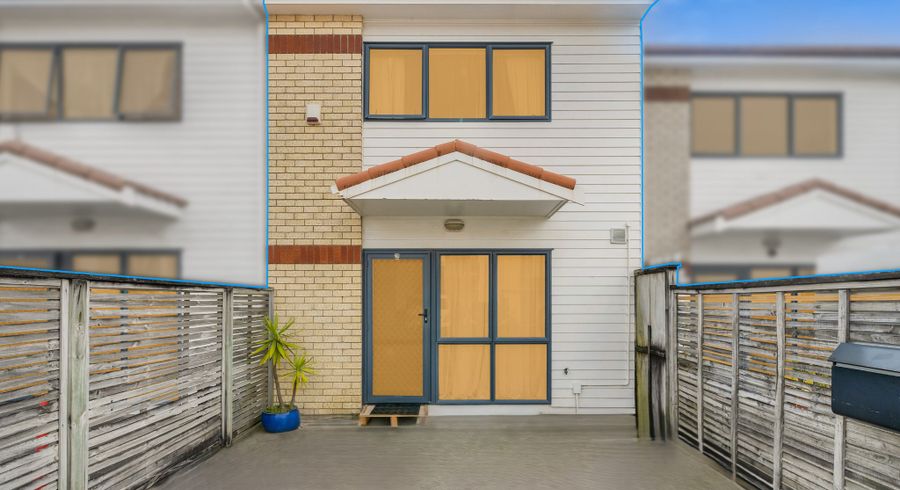  at 20/3 Ambrico Place, New Lynn, Waitakere City, Auckland