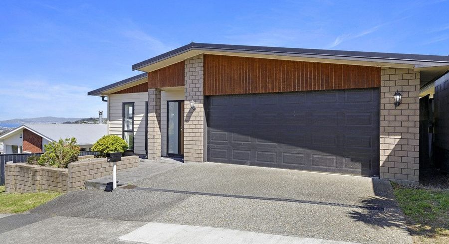  at 85 Major Drive, Kelson, Lower Hutt