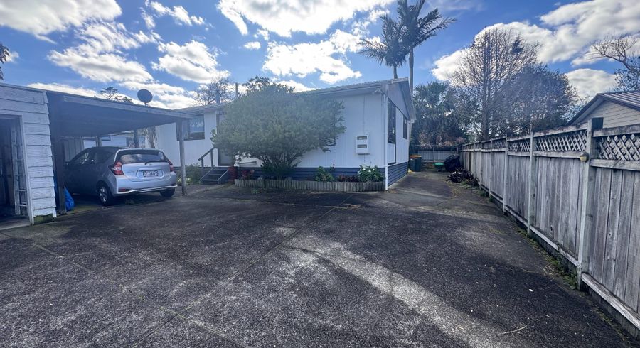  at 2/141 Carnoustie Drive, Manurewa, Manukau City, Auckland
