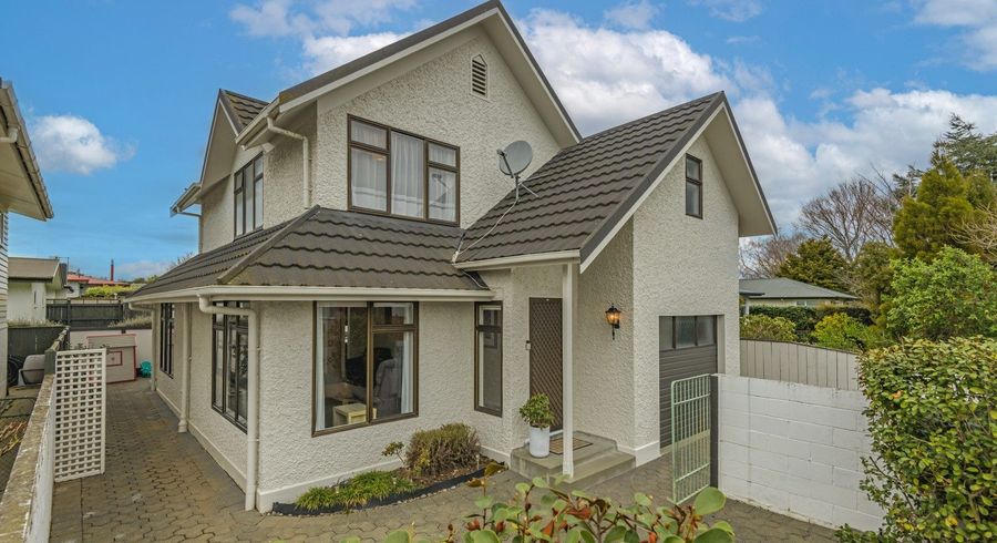  at 1A Surrey Crescent, Hokowhitu, Palmerston North, Manawatu / Whanganui