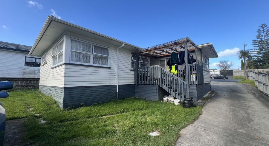  at 9 Oteha Valley Road, Northcross, Auckland