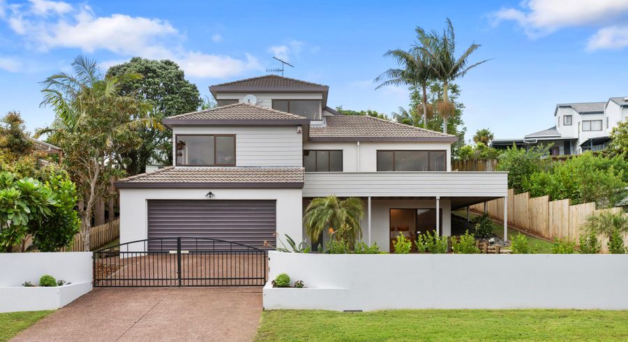  at 15 Petrel Place, Massey, Waitakere City, Auckland