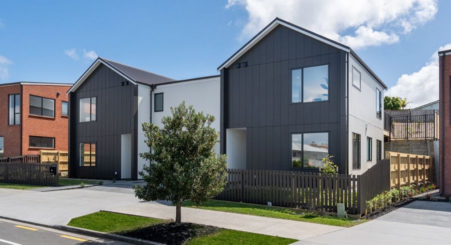  at 32B Kukuwai Avenue, Red Beach, Rodney, Auckland