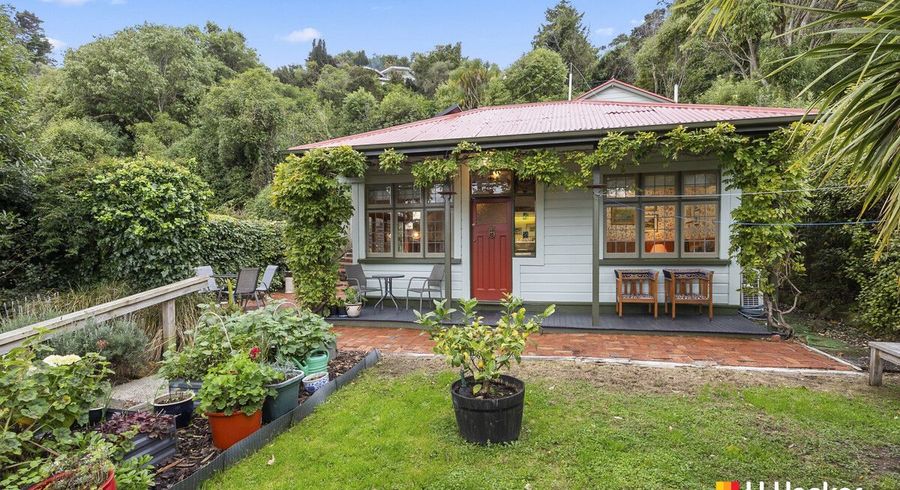  at 2 Bacon Street, Broad Bay, Dunedin, Otago