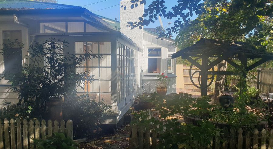  at 716 Main Road North, Te Marua, Upper Hutt, Wellington