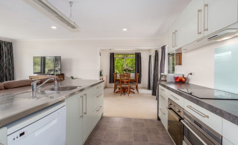  at 2 Donlin Road, Pukerua Bay, Porirua