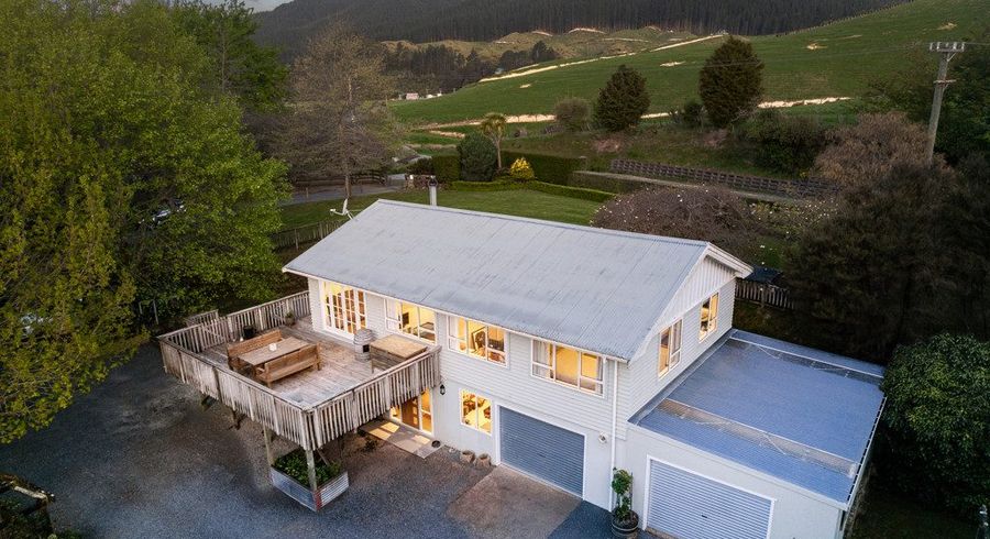  at 52 Katherine Mansfield Drive, Whitemans Valley, Upper Hutt, Wellington