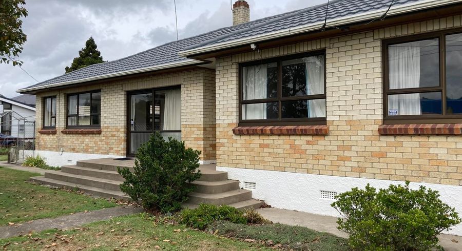  at 135 Old Wairoa Road, Papakura, Papakura
