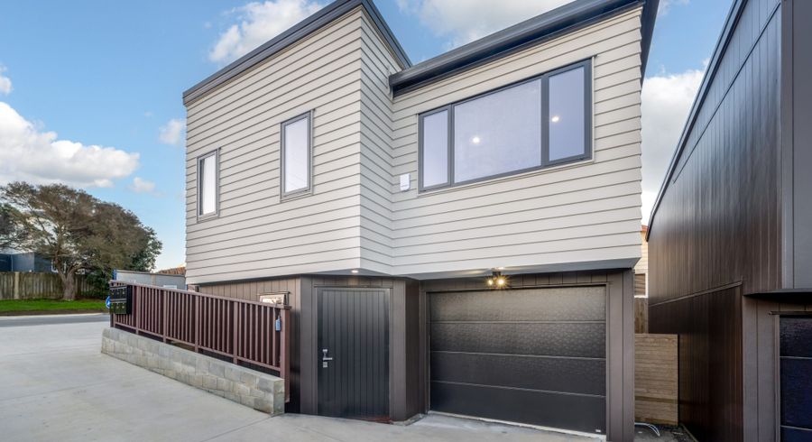  at 24A-F Roberts Road, Glenfield, North Shore City, Auckland