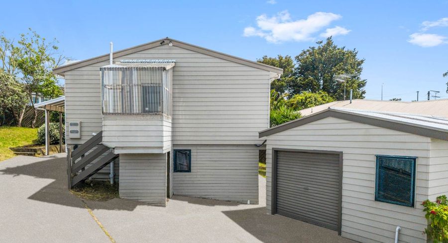  at 3/70 Hogans Road, Glenfield, North Shore City, Auckland