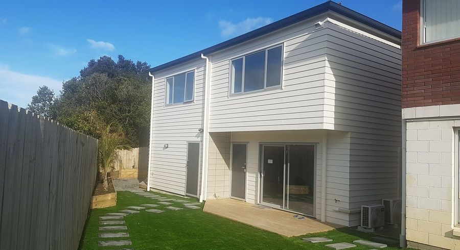  at 2 Boundary Road, New Windsor, Auckland