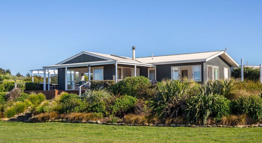  at 6 Beach Road, Flat Point, Masterton