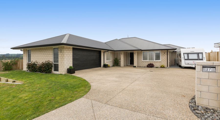at 27 Benmore Crescent, Pyes Pa, Tauranga