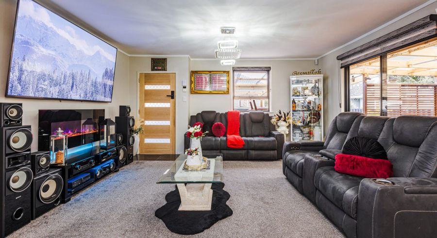  at 2/7 Manuia Road, Takanini, Papakura, Auckland